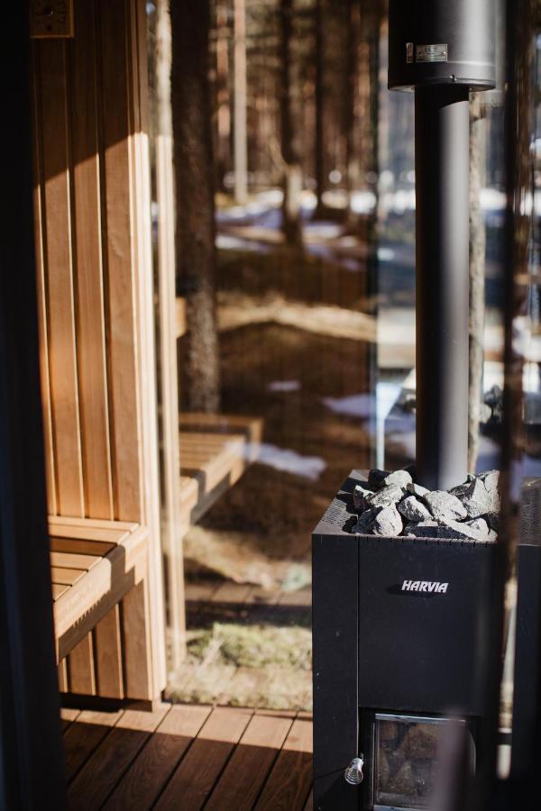 Oeoed Hoetels Laheranna Sudu- With Sauna Ihasalu Exterior photo
